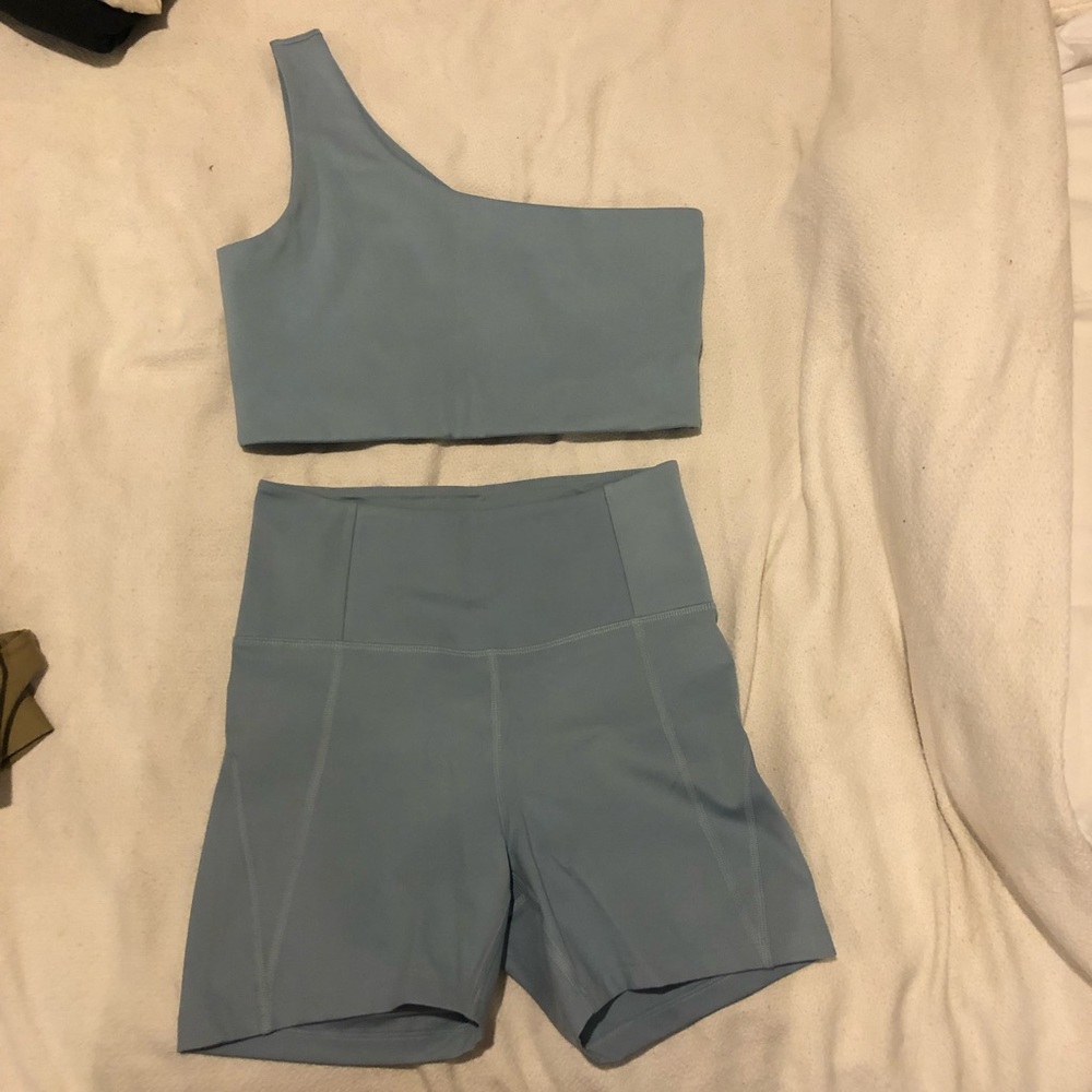 Girlfriend collective set. NWOT